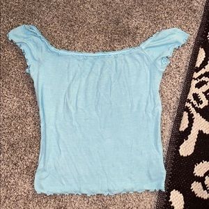 AMERICAN EAGLE SOFT AND SEXY OFF THE SHOULDER Tee